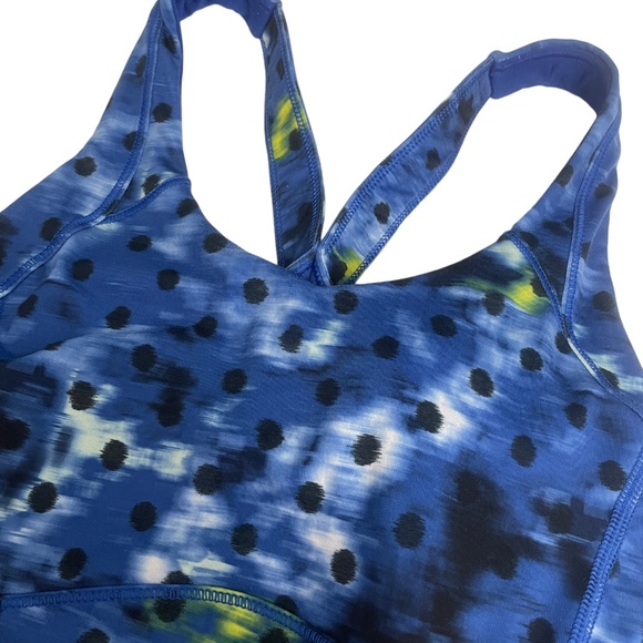 Lululemon 4 Blue‎ Print Criss Cross Back Built in Bra Tank Athletic - Picture 1 of 7